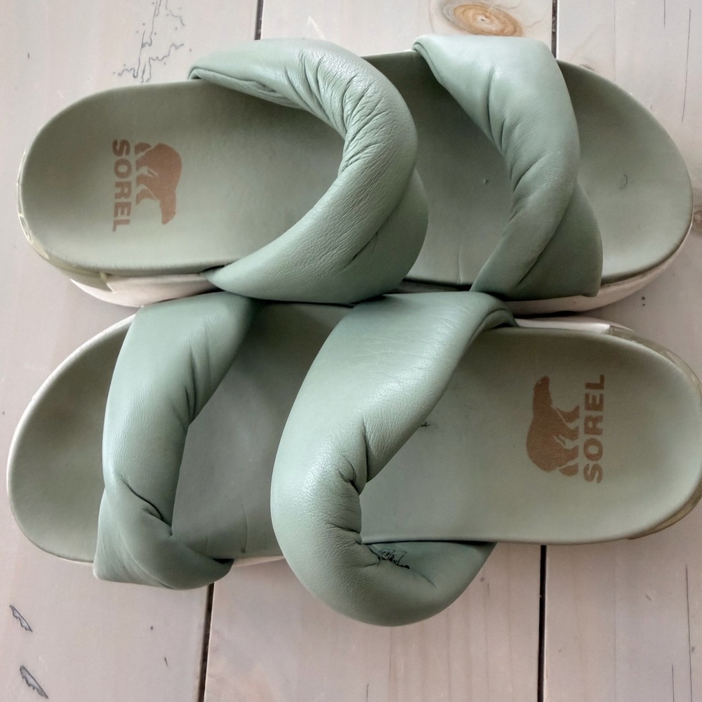 Sorel Women'’s Viibe Twist Green Sandals